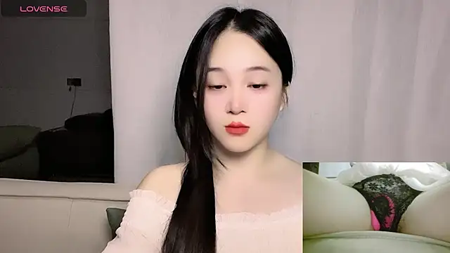 woaiqinqin online show from 11-09-25, 03:27