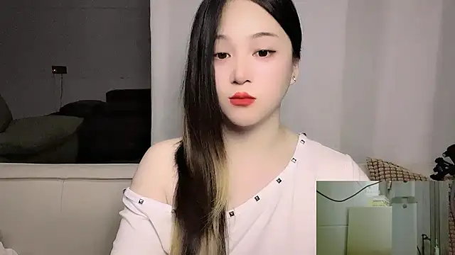 Snapshot of woaiqinqin chatting on 06-16-26, 05:13 woaiqinqin online show from 06-16-26, 05:13