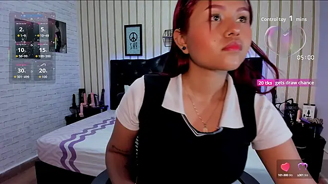 MAYASMITH   online show from 10-10-25, 02:12