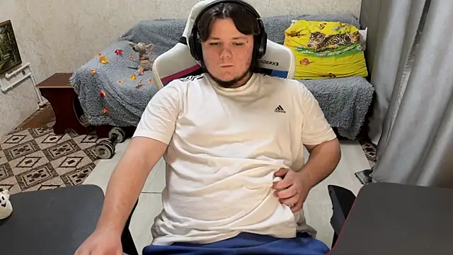 desiredude9 online show from 10-20-25, 06:52