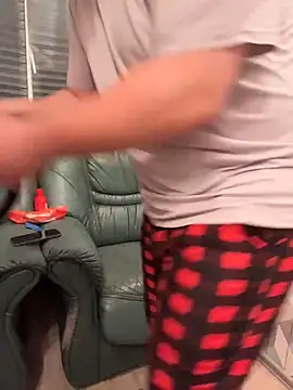 desiredude9 online show from 11-24-25, 07:58