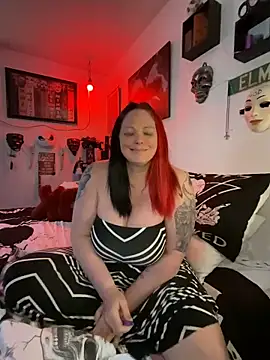 voorheesgirl online show from 04-14-26, 12:15