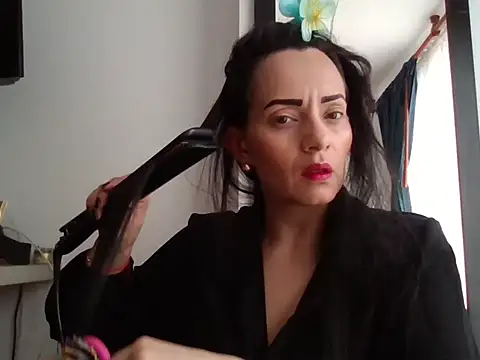 sarita star online show from 10-16-25, 03:42