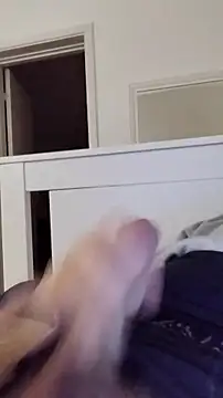 NewJoiner online show from 11-15-25, 06:12