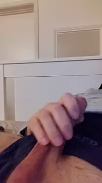 NewJoiner online show from 11-25-25, 06:08