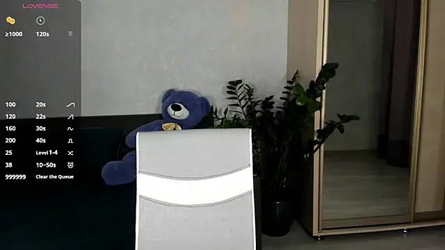 SaraShine  online show from 09-15-25, 07:14