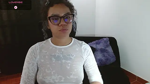 Canela s1 online show from 04-22-26, 08:37