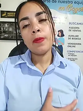 Snapshot of MAYE__13 chatting on 07-12-26, 03:02 MAYE 13 online show from 07-12-26, 03:02