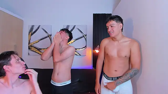 Horny BoysW online show from 09-20-25, 01:16