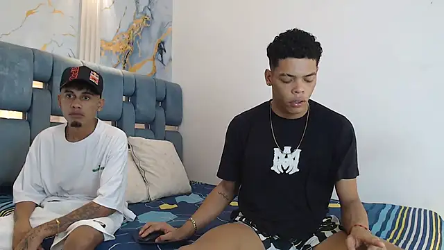 PRETTY FEM online show from 02-18-26, 01:36