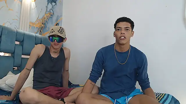 PRETTY FEM online show from 01-11-26, 01:23