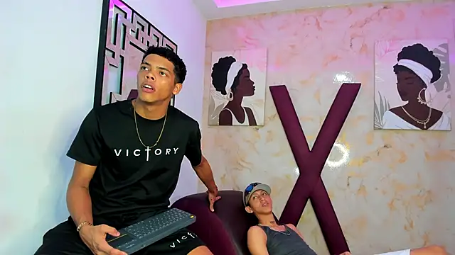 PRETTY FEM online show from 02-06-26, 01:34