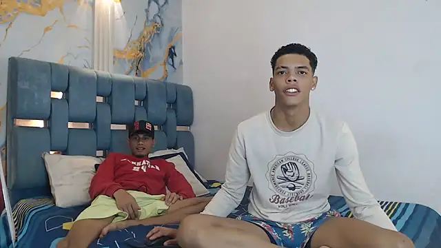 PRETTY FEM online show from 02-15-26, 01:50