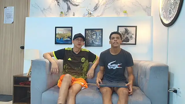 PRETTY FEM online show from 12-20-25, 02:25