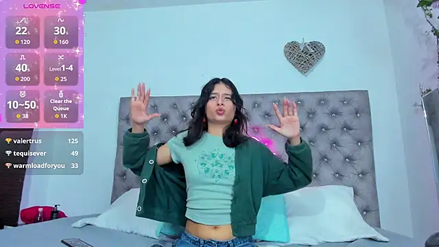 Georgina Ferri  online show from 11-12-25, 05:17