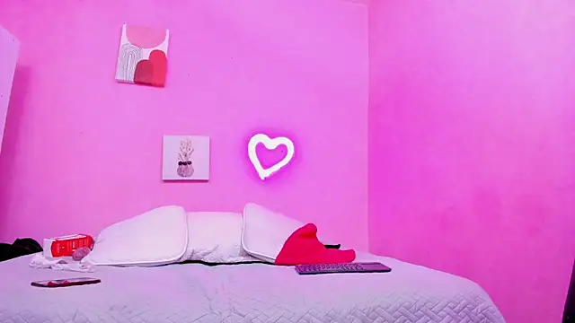 Georgina Ferri  online show from 09-16-25, 05:14