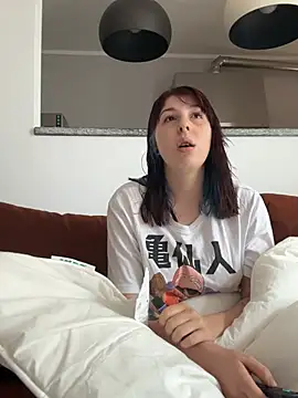 ilaria miss98 online show from 04-16-26, 08:59