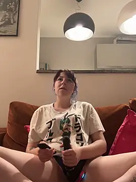 ilaria miss98 online show from 04-14-26, 07:08