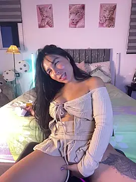Snapshot of greciadom555 chatting on 06-30-26, 06:02 greciadom555 online show from 06-30-26, 06:02