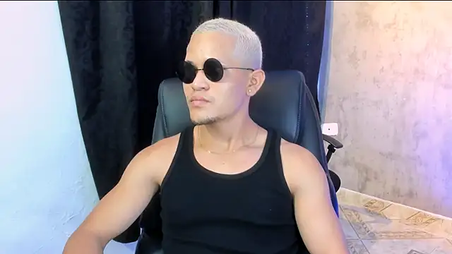 Manuel FPG online show from 11-13-25, 02:48