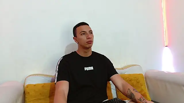 Luna Noire1 online show from 01-08-26, 11:33