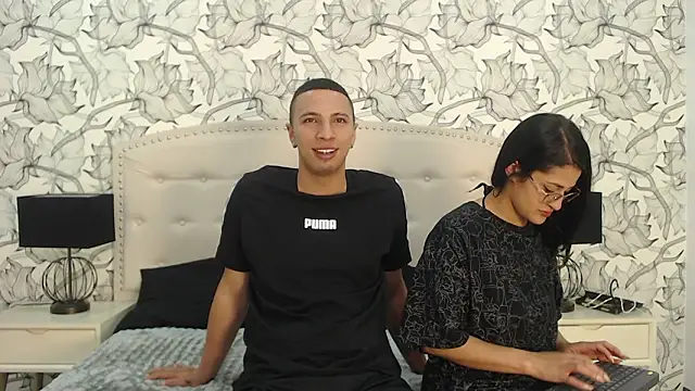 Snapshot of Luna_Noire1 chatting on 02-11-26, 03:39 Luna Noire1 online show from 02-11-26, 03:39