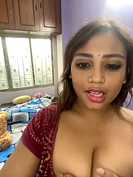 Snapshot of goodvibesonly44445 chatting on 10-17-25, 12:58 goodvibesonly44445 online show from 10-17-25, 12:58