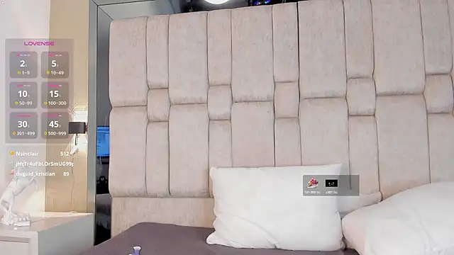 REINA ADAHARA online show from 03-30-26, 08:38