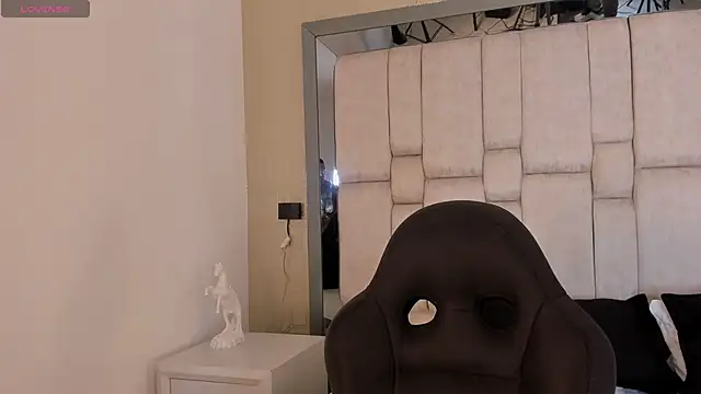 REINA ADAHARA online show from 03-13-26, 03:44