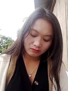 Snapshot of lusy-bae chatting on 10-22-25, 12:54 lusy-bae online show from 10-22-25, 12:54