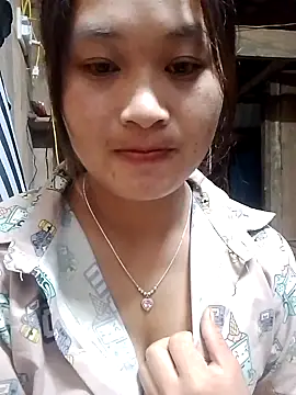 Snapshot of lusy-bae chatting on 09-27-25, 01:17 lusy-bae online show from 09-27-25, 01:17