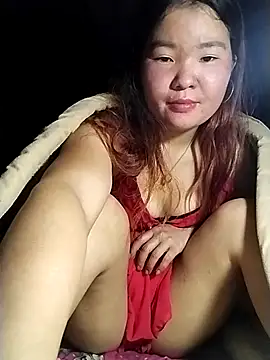 Snapshot of lylylove chatting on 05-04-26, 10:29 lylylove online show from 05-04-26, 10:29