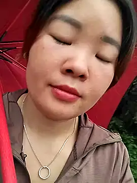 lylylove online show from 06-21-26, 12:16