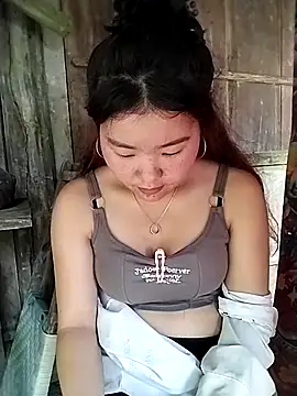 lylylove online show from 03-28-26, 09:10