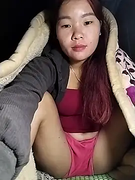 lylylove online show from 12-03-25, 08:36