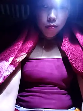 Ngocmi909 online show from 11-17-25, 01:26