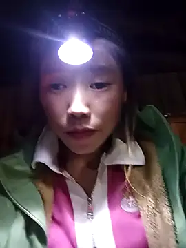 Ngocmi909 online show from 12-15-25, 01:50