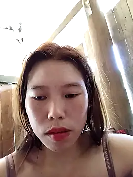 Ngocmi909 online show from 10-19-25, 04:15