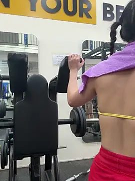 Snapshot of strawberry-ni chatting on 10-02-25, 03:21 strawberry-ni online show from 10-02-25, 03:21