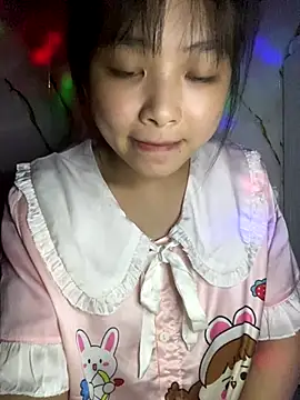 Snapshot of candy___123 chatting on 09-23-25, 02:46 candy   123 online show from 09-23-25, 02:46