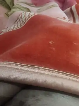 Snapshot of urs_samm chatting on 11-19-25, 10:48 urs samm online show from 11-19-25, 10:48