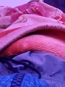 Snapshot of urs_samm chatting on 11-18-25, 05:55 urs samm online show from 11-18-25, 05:55