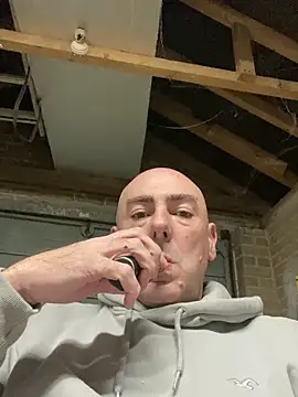 Richmcgee online show from 03-15-26, 08:16