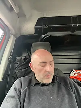 Richmcgee online show from 04-15-26, 12:10