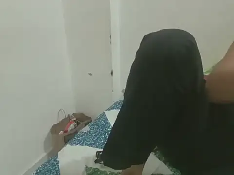 Vaani Singha online show from 02-17-26, 04:04