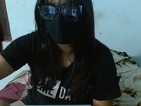 Vaani Singha online show from 11-19-25, 03:45