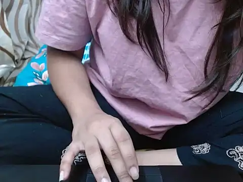 Vaani Singha online show from 10-11-25, 03:35