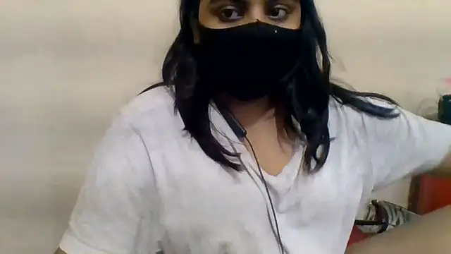 Vaani Singha online show from 05-30-26, 03:13