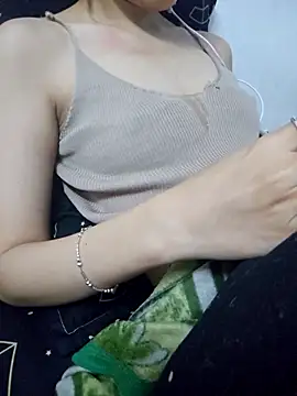 Snapshot of _Thaotam_ chatting on 09-09-25, 12:36  Thaotam  online show from 09-09-25, 12:36