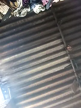 Snapshot of Sexy_queeny chatting on 10-13-25, 02:13 Sexy queeny online show from 10-13-25, 02:13